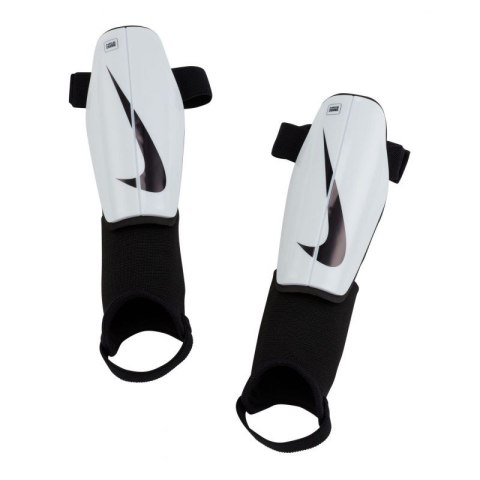 Nagolenniki Nike Charge DX4610-100 S (150-160cm)