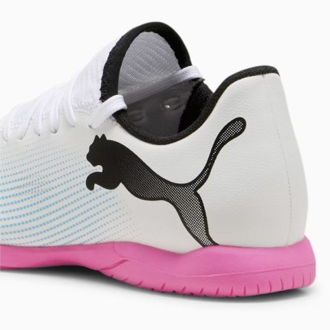 Buty piłkarskie Puma Future 7 Play IT Jr 107739-01 33