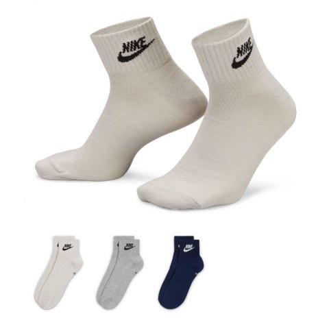 Skarpety Nike Everyday Essential 3 pak DX5074-903 L: 42-46