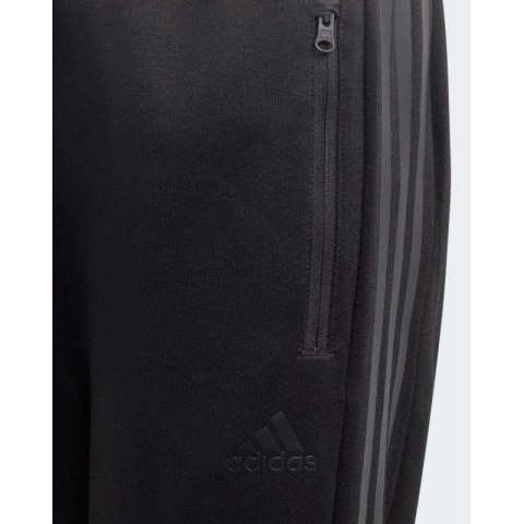 Spodnie adidas Tiro Suit-Up Woven Pants Jr IB3796 152 cm